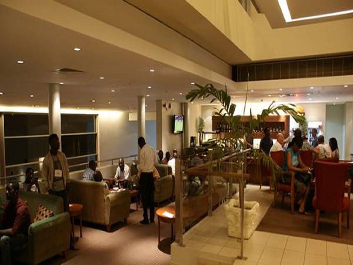 Tinapa Lakeside Hotel Calabar Esterno foto